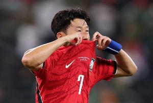 下届将满38岁！韩媒称：“泪点低”孙兴慜此次场上无哭机会
