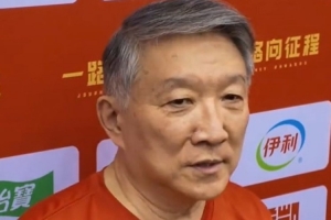 宫鲁鸣指出：中国女篮投篮整体提升，但稳定性不足，终结能力有待加强