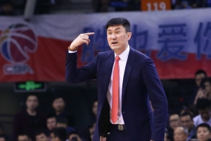 苏群表示:我坚信杜锋能够卷土重来,至于他是否会重返广东,那要看缘分了。