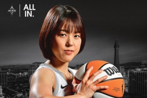 矮小身材显威!日本后卫山本麻衣三分线外一击命中,WNBA生涯首分诞生