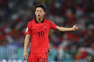 李在城公开道歉:未能带给众人欢乐,我深感愧疚,将以更佳表现回归