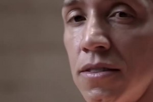 罪魁祸首？穆斯莱拉黄油手3场送3球，生涯共5次历史最多！