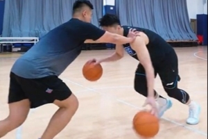 第4集 | 青岛男篮公开课 | 第四集「阻力上篮训练2」