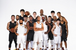 全网热议！李宁签约姆巴佩，库里领衔NBA球星阵容