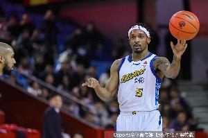直播吧：北京首钢力追巴里·布朗、琼斯等高水平外援