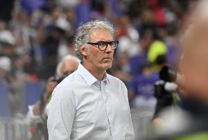 布兰科认为，法国是世界杯4至5强热门球队，梅西的表现令人难以置信。