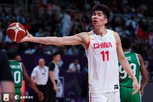 媒体人报道：毕尔巴鄂体育总监确认，余嘉豪下赛季将续租参赛
