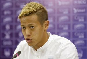 本田圭佑：多次与巴西交锋均遭遇惨败，顺风局下意外遭遇连续进球