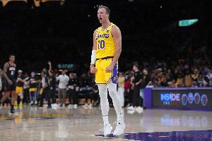三分精准！2017届NBA球员攻防转换制胜秘诀剖析