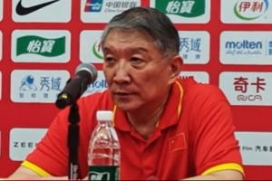 全网热议！张子宇&王思雨伤退，球迷热议新阵容的崛起