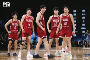 精妙攻防转换，矮个后卫演绎篮球奇观！日本早稻田大学如何逆转清华