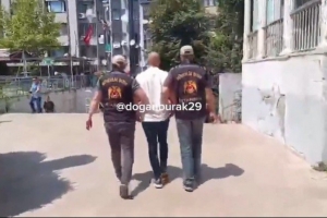 穆西亚拉转会传闻再起波澜！造谣记者被捕，真相即将揭晓