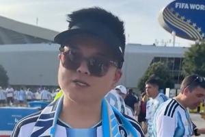 直播吧现场报道|小吧阿根廷比赛外场偶遇老吧友，倾听他的分享